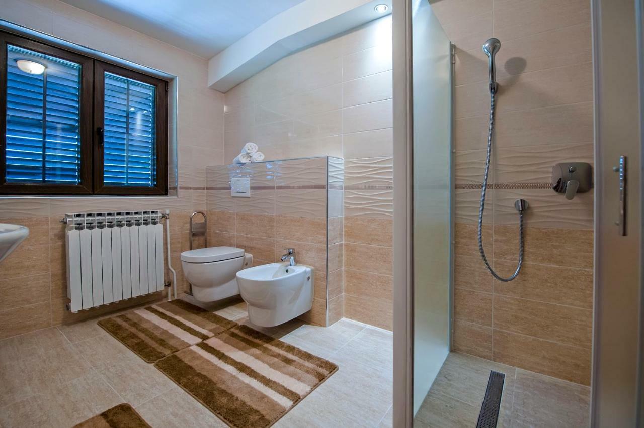 Apartment Valentina Rovinj Luaran gambar
